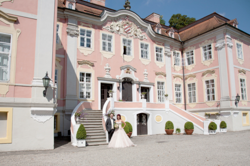 Nicole Hafner Fotografie Hochzeitsfotos Öhringen. Heiraten in Öhringen. Schloss Assumstadt. Location. Hochzeitslocation Öhringen.
